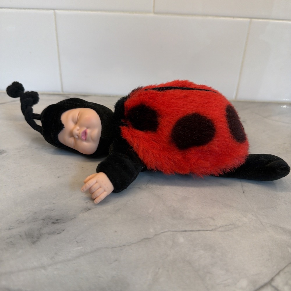 Vintage Anne Geddes 9" Lady Bug Sleeping Baby Doll Plush Collectible 1997